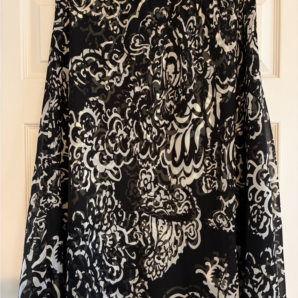 Chico's Black and White Patterned A-Line Skirt - Size 3